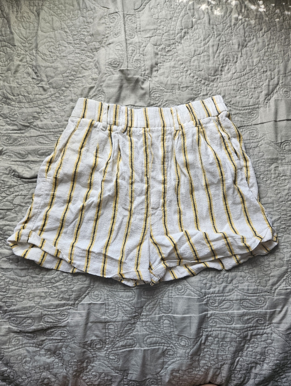 Love Tree White Shorts with Yellow Stripes